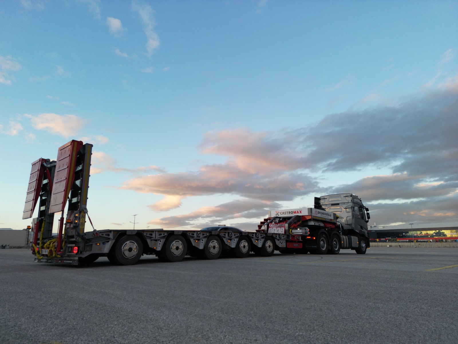 Worldwide freight services